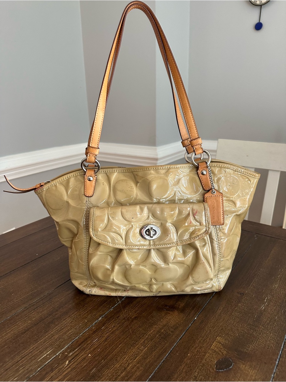 Coach signature logo tote bag